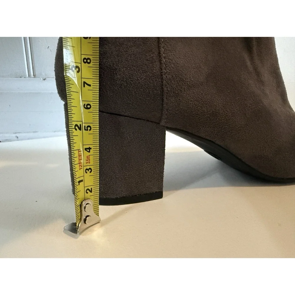 Stylish Gray Women Over the Knee Boots By Target‎ Size US 7.5 Faux Suede